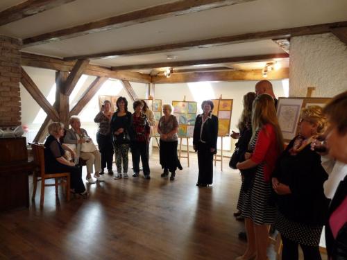 p. Houžvičková slavnostně ukončila výstavu