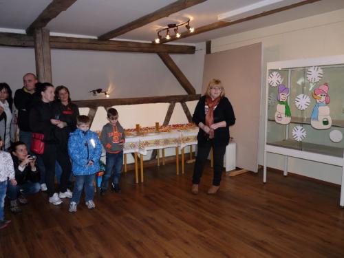 Zahájení výstavy ředitelkou MŠ Pavlou Smržovou