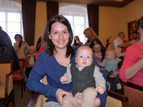 Jonáš Klas s&nbsp;maminkou Boženou Klasovou